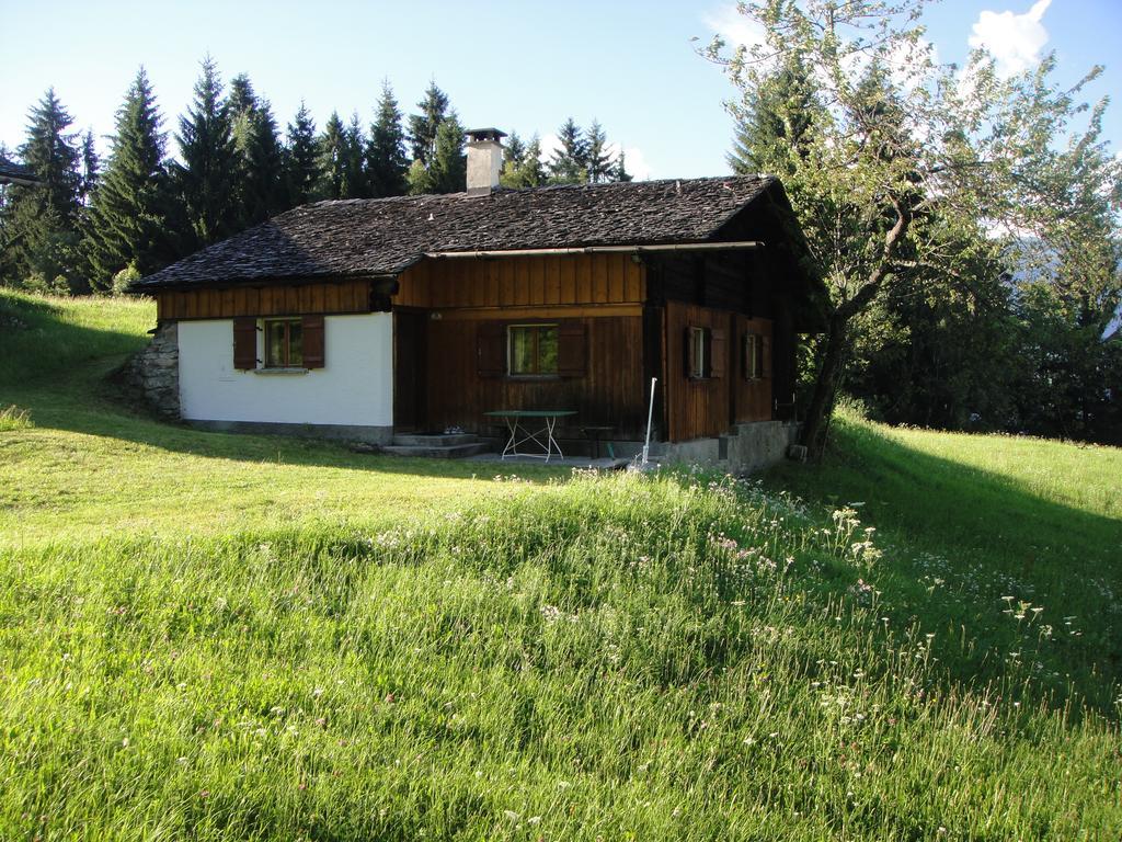 Maisaess Lifinarblick Villa Schruns Room photo