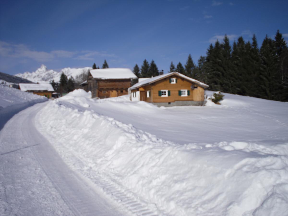 Maisaess Lifinarblick Villa Schruns Exterior photo
